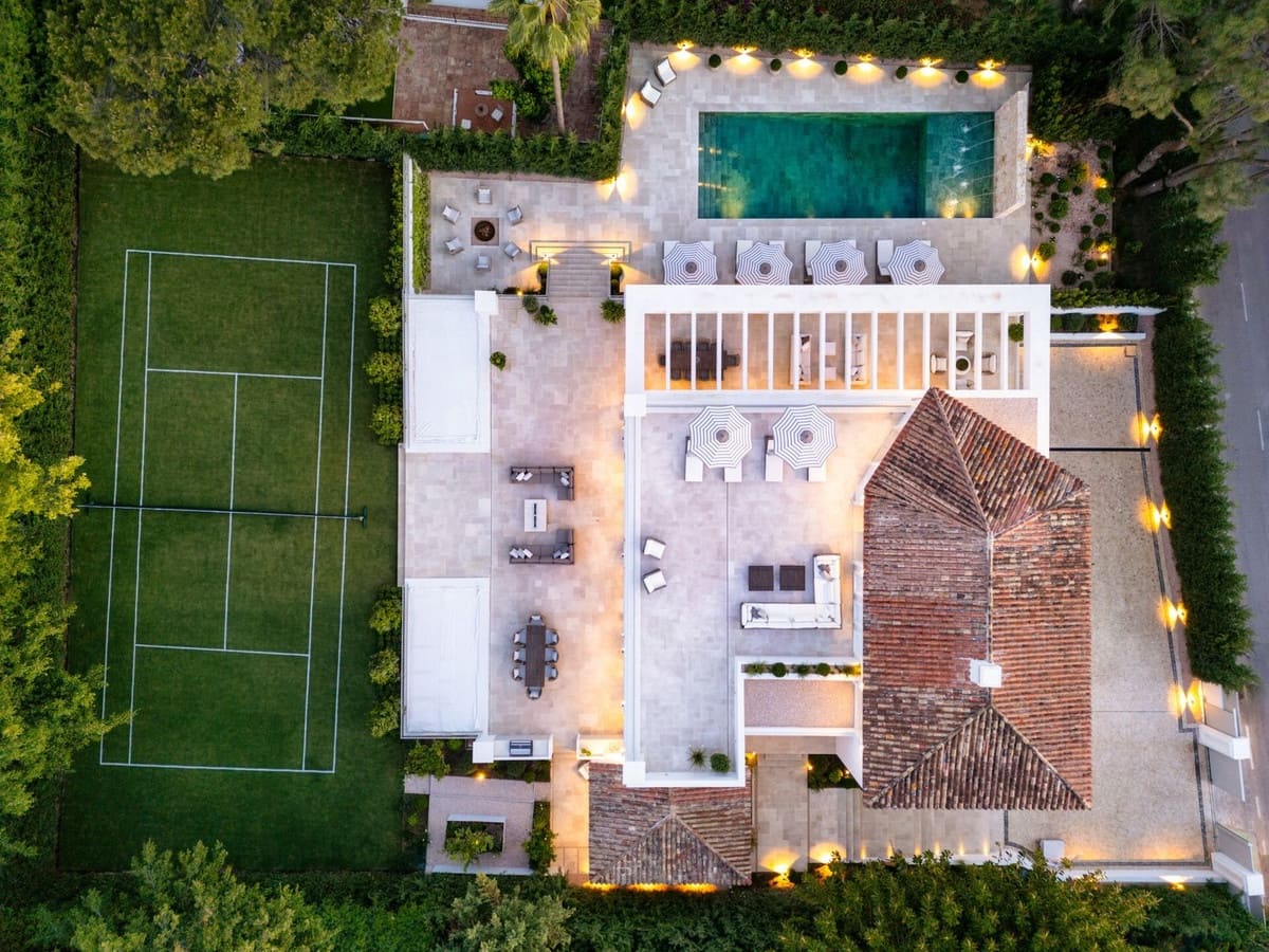 6 soveværelse Villa til salg i Marbella med swimmingpool garage - € 8.950.000 (Ref: 9038171)