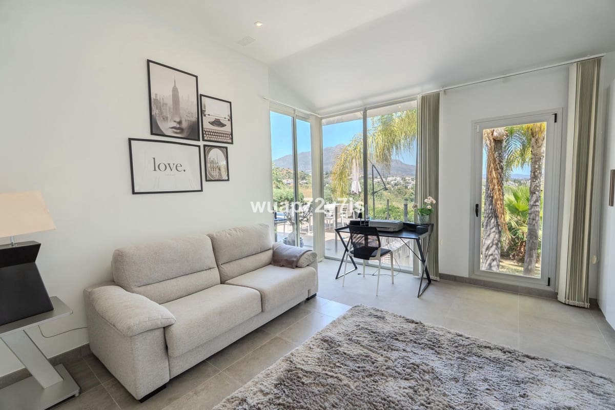 3 makuuhuone Huvila myytävänä paikassa Benahavis mukana uima-altaan - 3 750 000 € (Ref: 9038177)