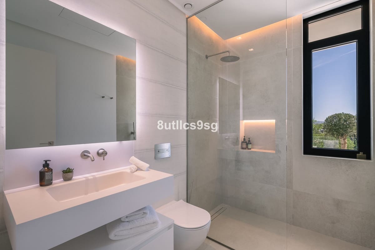 5 sypialnia Willa na sprzedaż w Nueva Andalucia - 4 995 000 € (Ref: 9038181)