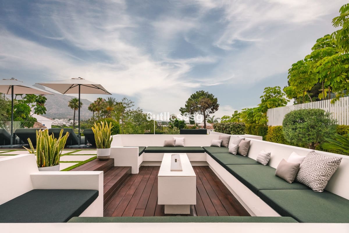 5 sypialnia Willa na sprzedaż w Nueva Andalucia - 4 995 000 € (Ref: 9038181)