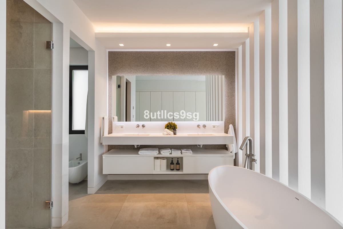 5 sypialnia Willa na sprzedaż w Nueva Andalucia - 4 995 000 € (Ref: 9038181)