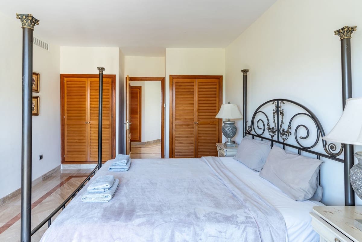 5 sypialnia Willa na sprzedaż w Benahavis z basenem - 5 250 000 € (Ref: 9038187)