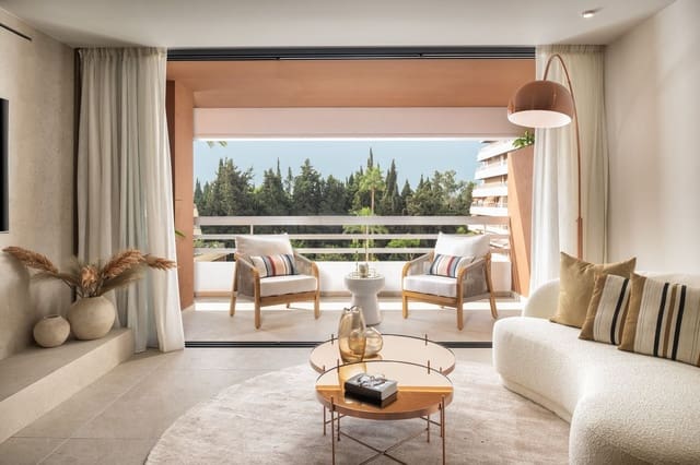 3 soveværelse Studio til salg i Casco Antiguo, Marbella med swimmingpool garage - € 2.275.000 (Ref: 9038188)