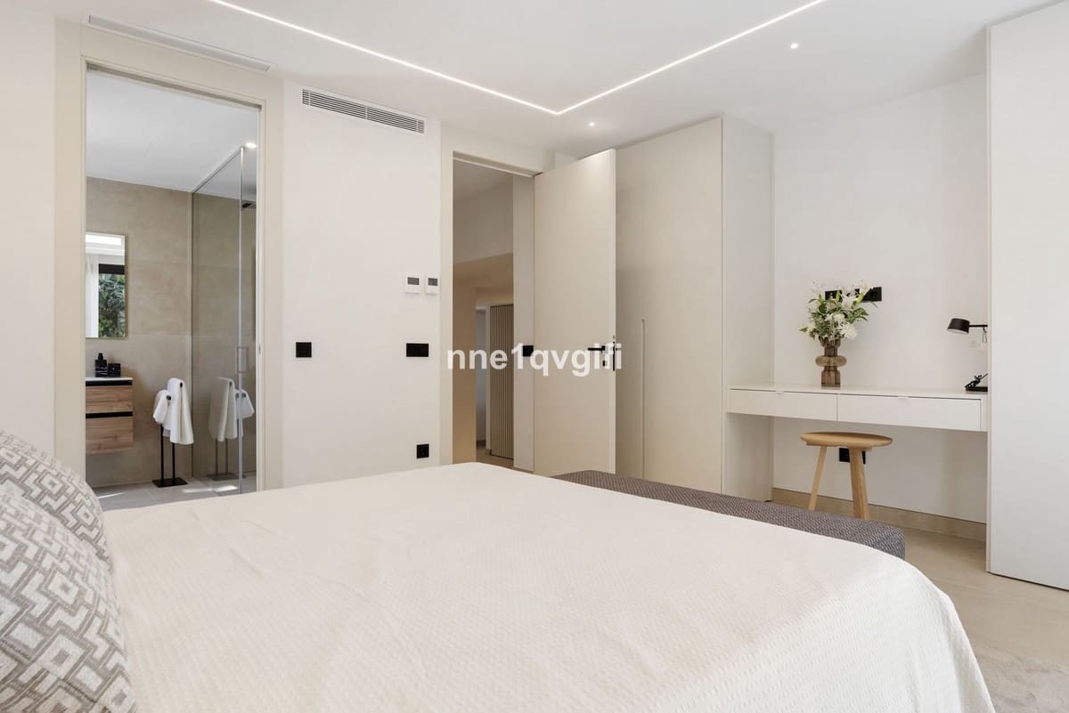 4 sypialnia Willa na sprzedaż w Guadalmina z basenem garażem - 3 585 000 € (Ref: 9038201)