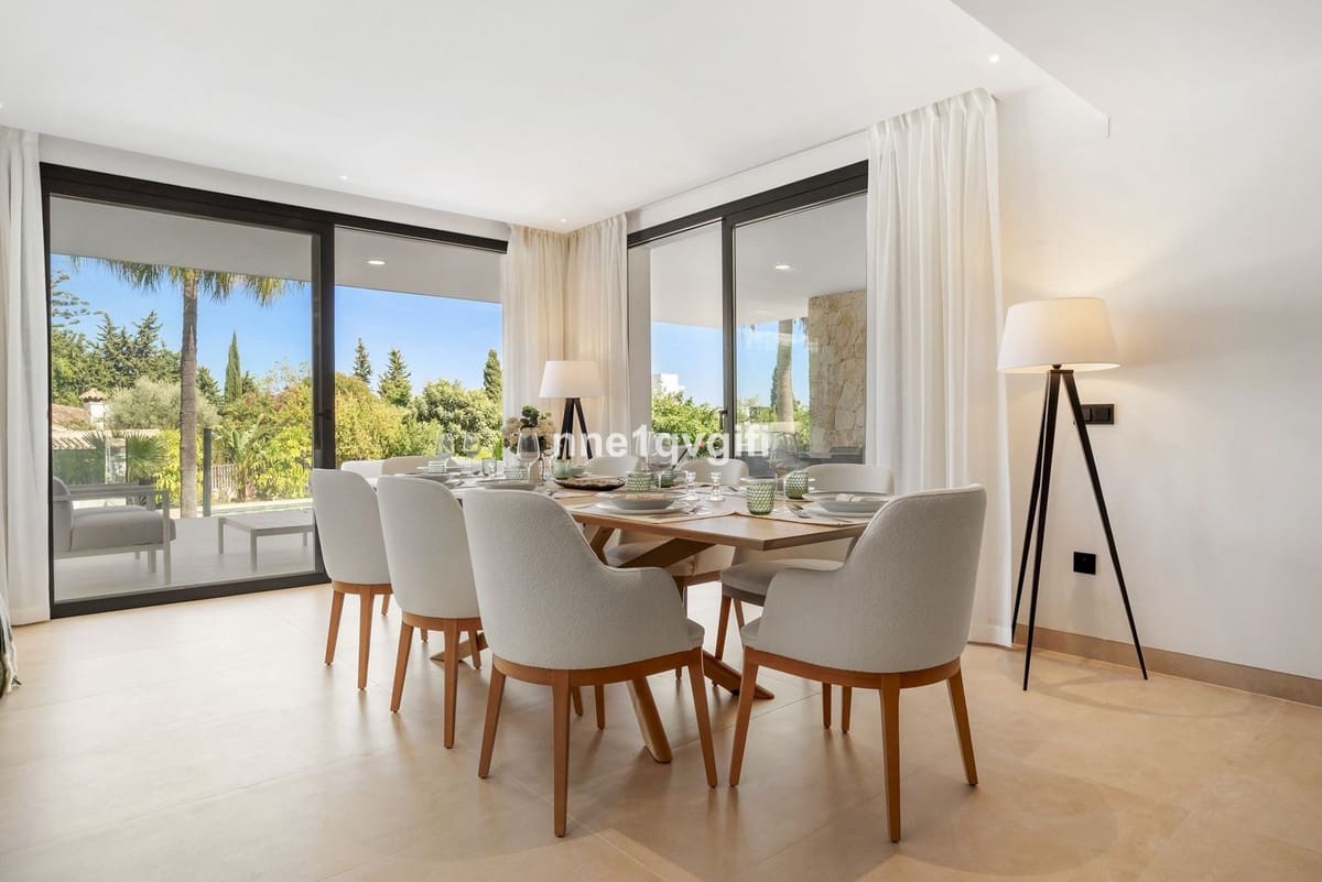 4 sypialnia Willa na sprzedaż w Guadalmina z basenem garażem - 3 585 000 € (Ref: 9038201)