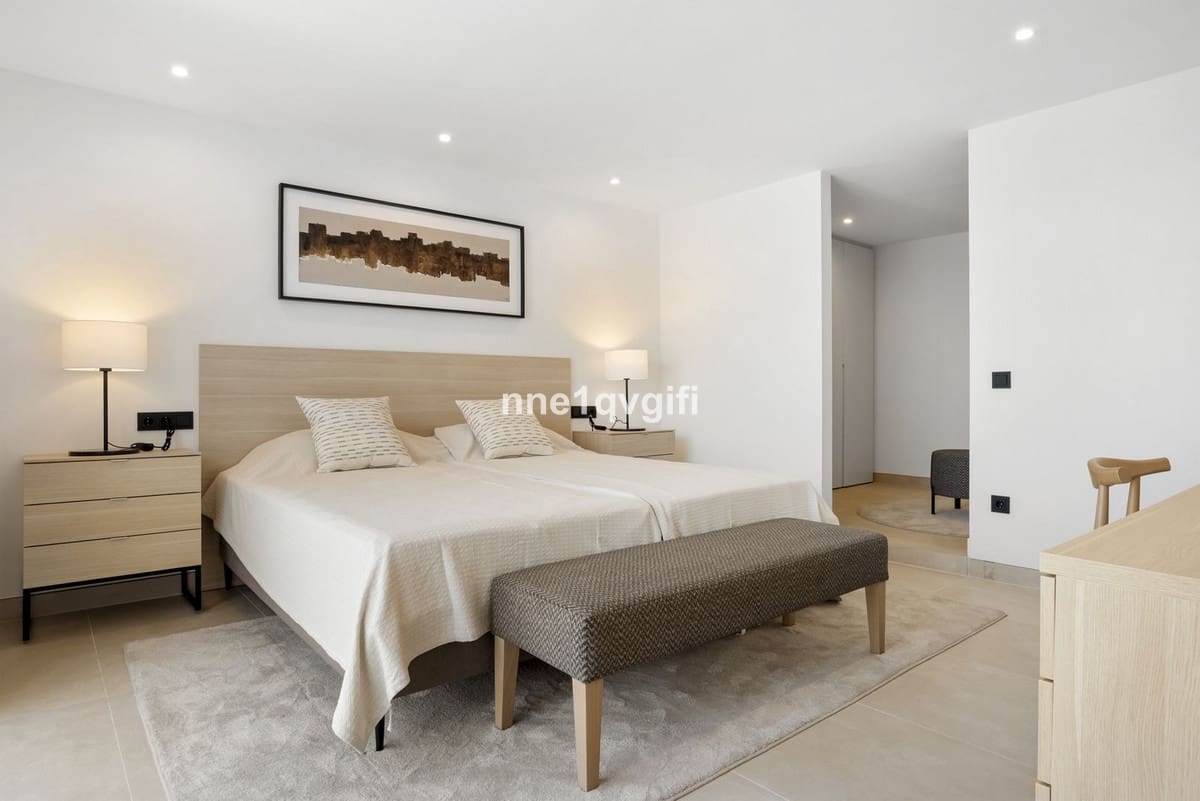 4 sypialnia Willa na sprzedaż w Guadalmina z basenem garażem - 3 585 000 € (Ref: 9038201)