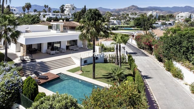 4 sypialnia Willa na sprzedaż w Guadalmina Alta, Marbella z basenem garażem - 3 585 000 € (Ref: 9038201)