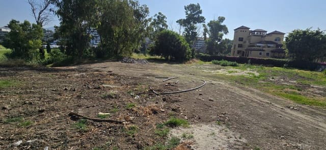Undeveloped Land for sale in Guadalmina Alta, Marbella - € 9,651,000 (Ref: 9153755)