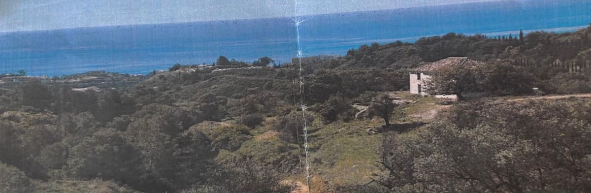 Grunde uden byggetilladelser til salg i Mijas - € 12.000.000 (Ref: 9153762)