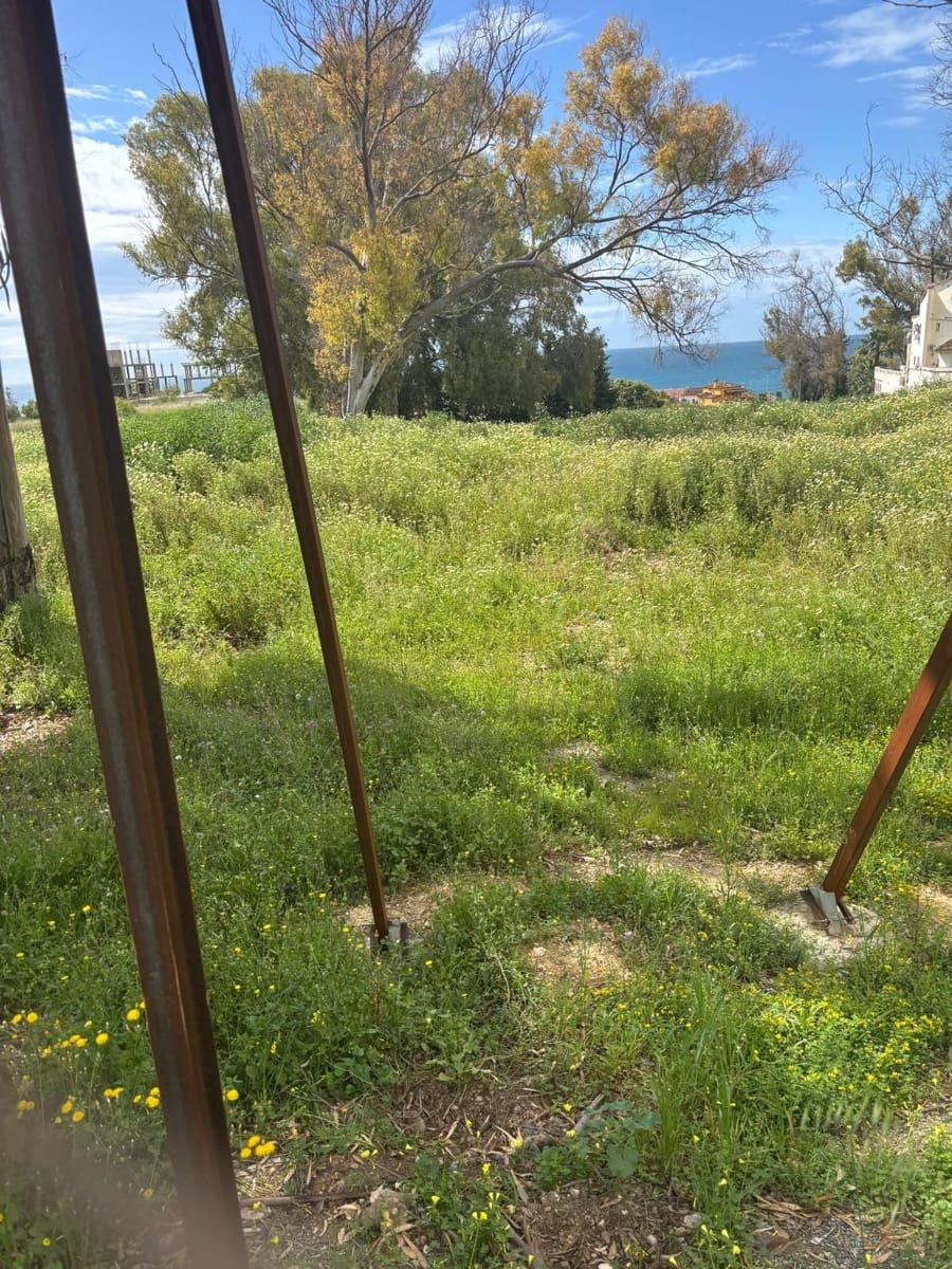 Grunde uden byggetilladelser til salg i Mijas - € 12.000.000 (Ref: 9153762)