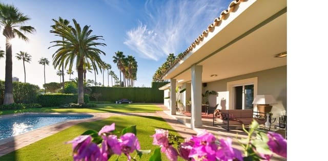 5 quarto Moradia para venda em San Enrique - Guadiaro -  Pueblo Nuevo, San Roque com piscina garagem - 2 650 000 € (Ref: 9153764)