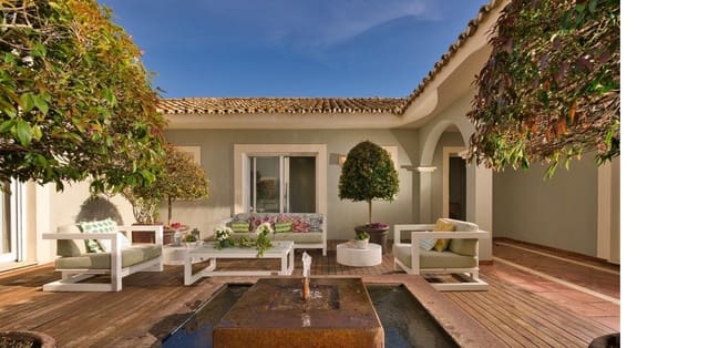 5 quarto Moradia para venda em San Enrique - Guadiaro -  Pueblo Nuevo, San Roque com piscina garagem - 2 650 000 € (Ref: 9153764)