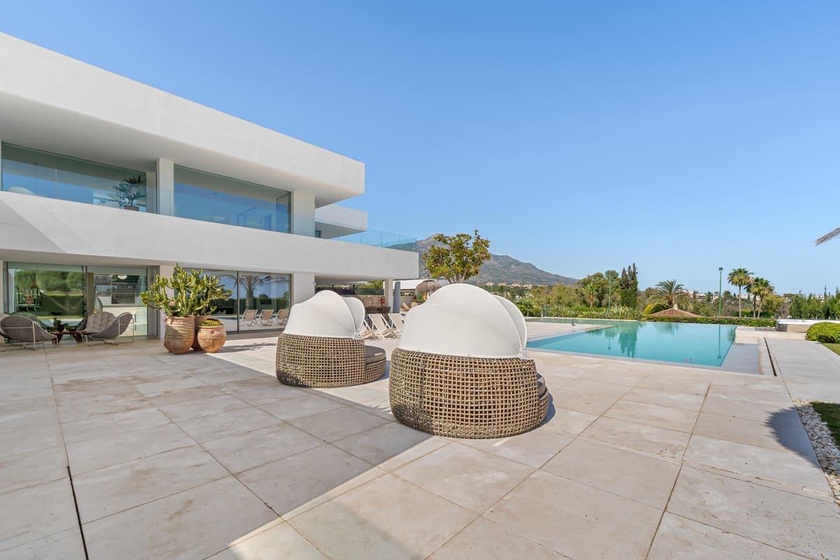 7 soverom Villa til salgs i Marbella med svømmebasseng garasje - € 7 950 000 (Ref: 9156035)