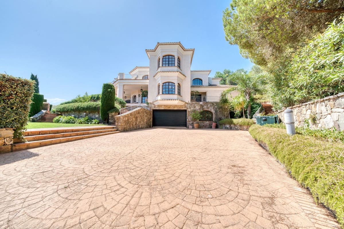 5 sypialnia Willa na sprzedaż w Sotogrande z basenem garażem - 3 750 000 € (Ref: 9156048)