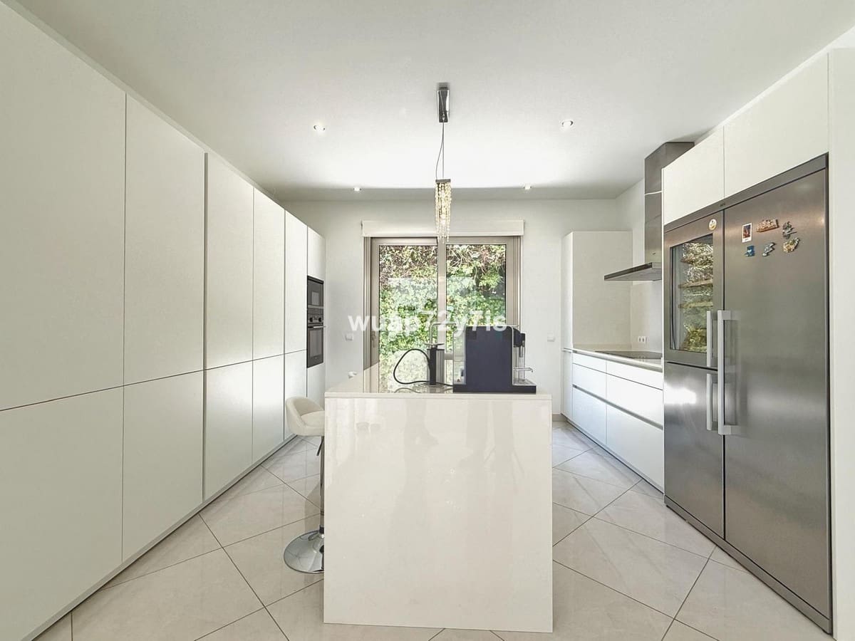 5 sypialnia Willa na sprzedaż w Sotogrande z basenem garażem - 2 195 000 € (Ref: 9156051)