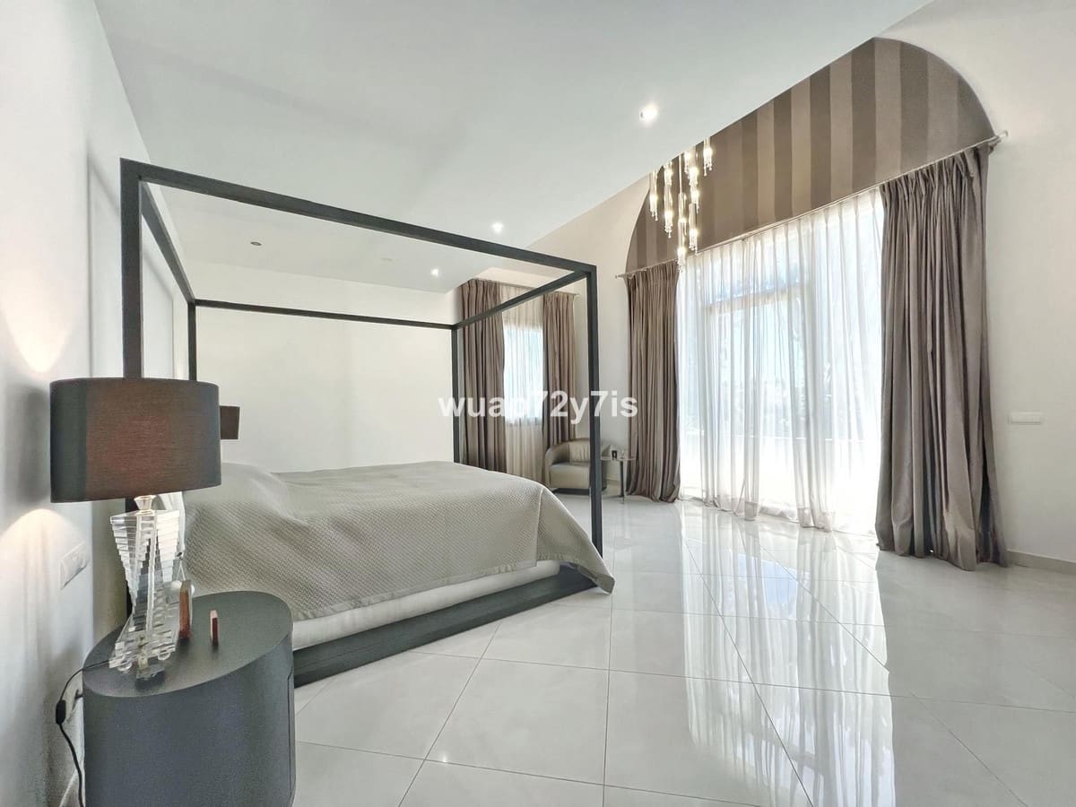 5 sypialnia Willa na sprzedaż w Sotogrande z basenem garażem - 2 195 000 € (Ref: 9156051)