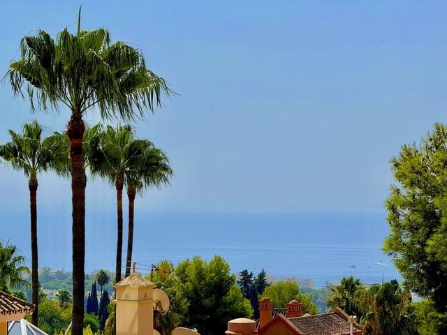 4 bedroom Villa for sale in Sierra Blanca, Marbella with pool garage - € 4,900,000 (Ref: 9160864)