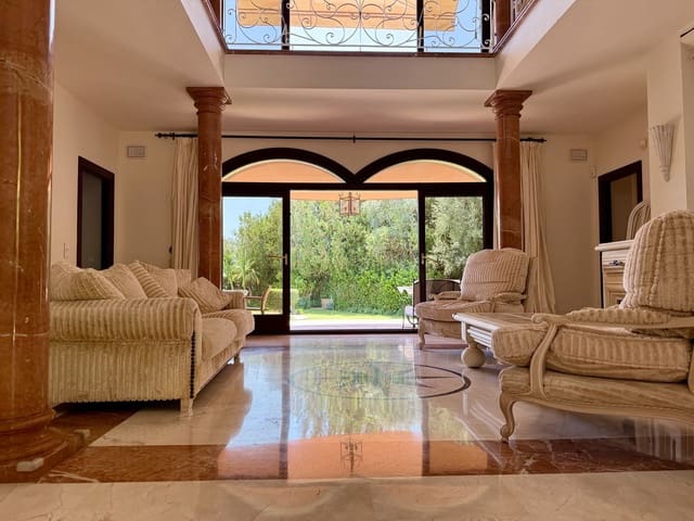 4 bedroom Villa for sale in Sierra Blanca, Marbella with pool garage - € 4,900,000 (Ref: 9160864)