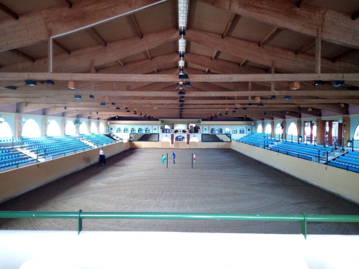 Finca/Landehus til salg i Estepona med swimmingpool - € 11.000.000 (Ref: 9163563)