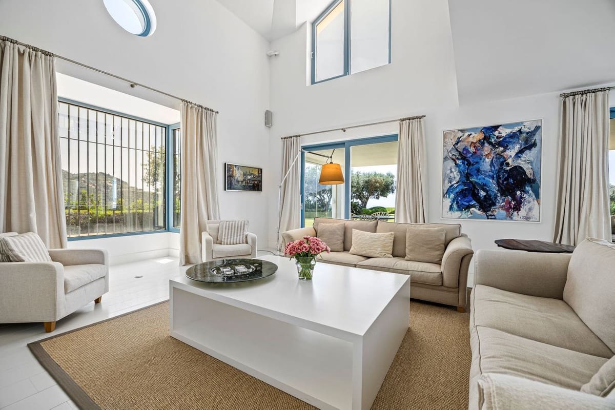 5 slaapkamer Villa te koop in Benahavis met zwembad - € 4.750.000 (Ref: 9165599)