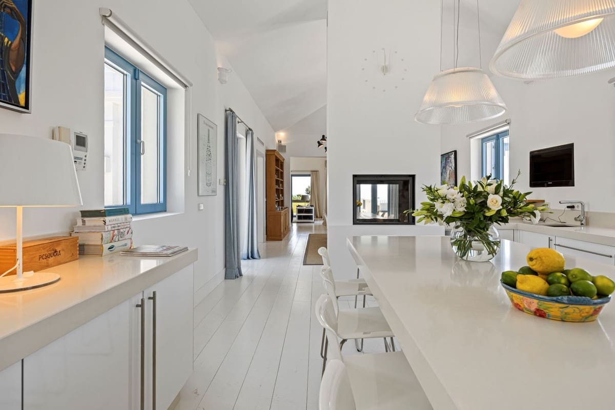 5 slaapkamer Villa te koop in Benahavis met zwembad - € 4.750.000 (Ref: 9165599)