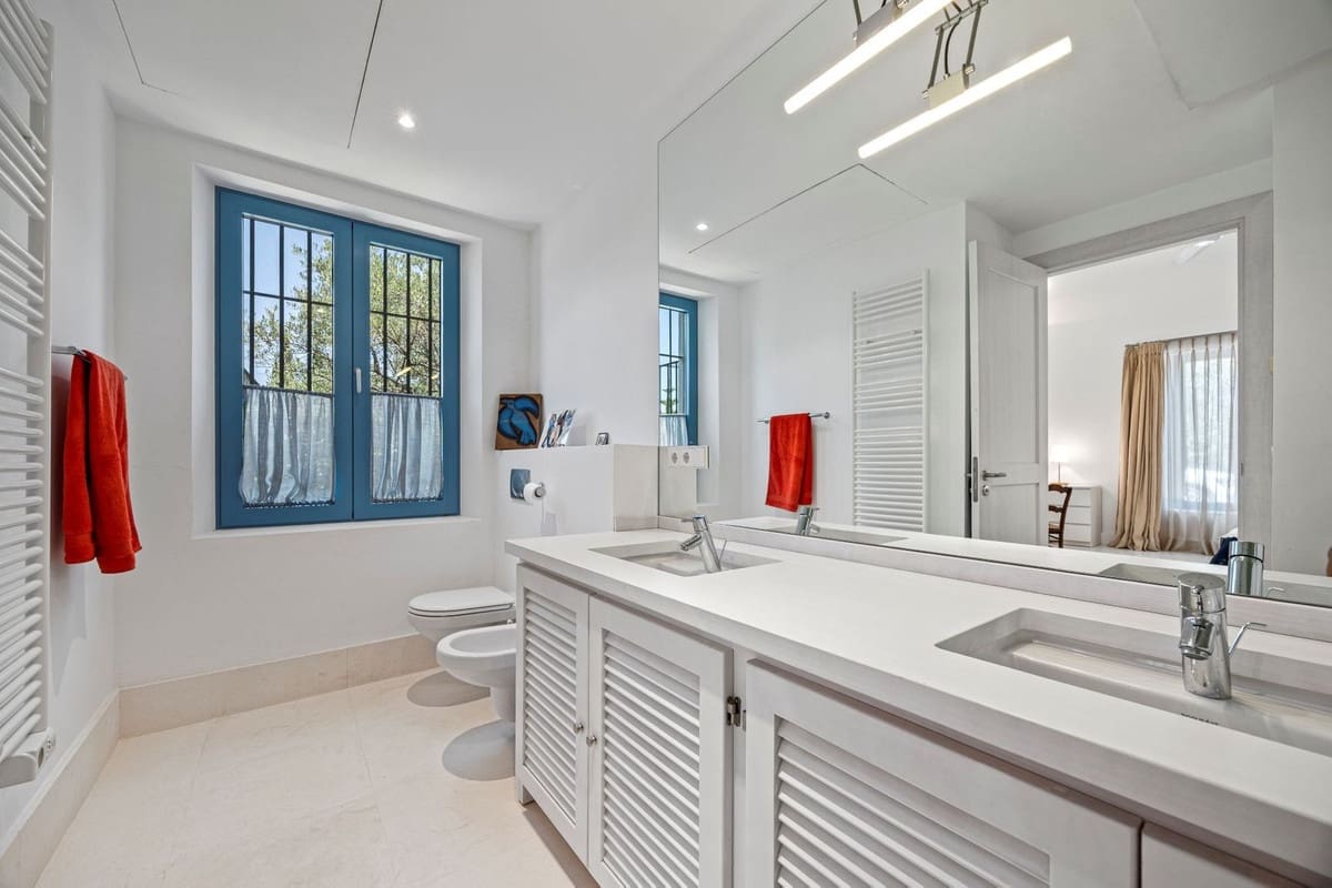 5 slaapkamer Villa te koop in Benahavis met zwembad - € 4.750.000 (Ref: 9165599)