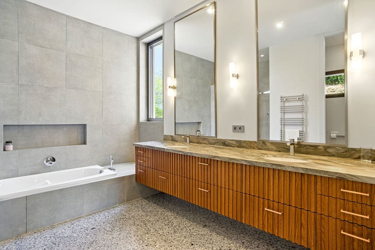 4 sypialnia Willa na sprzedaż w Elviria z basenem garażem - 4 895 000 € (Ref: 9171208)