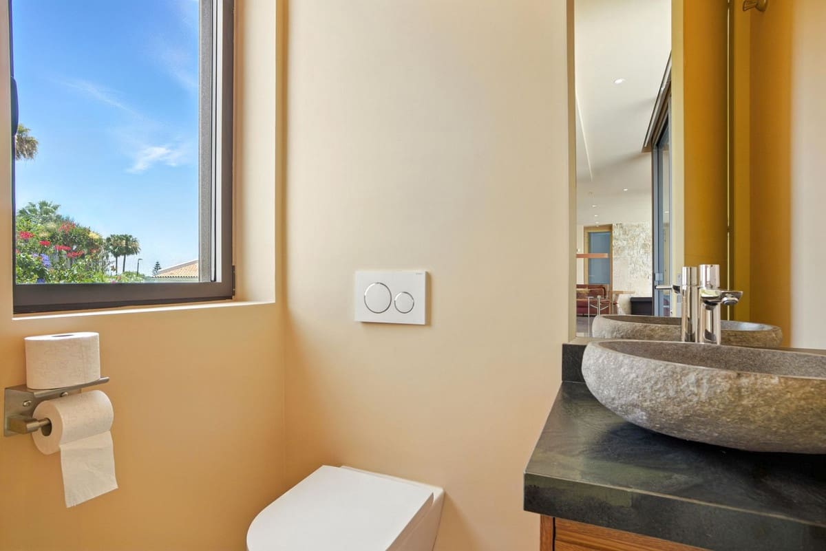 4 sypialnia Willa na sprzedaż w Elviria z basenem garażem - 4 895 000 € (Ref: 9171208)