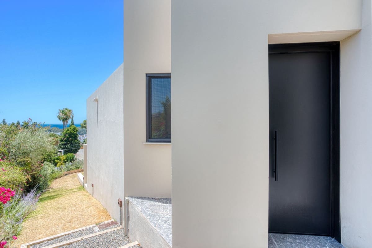 4 sypialnia Willa na sprzedaż w Elviria z basenem garażem - 4 895 000 € (Ref: 9171208)