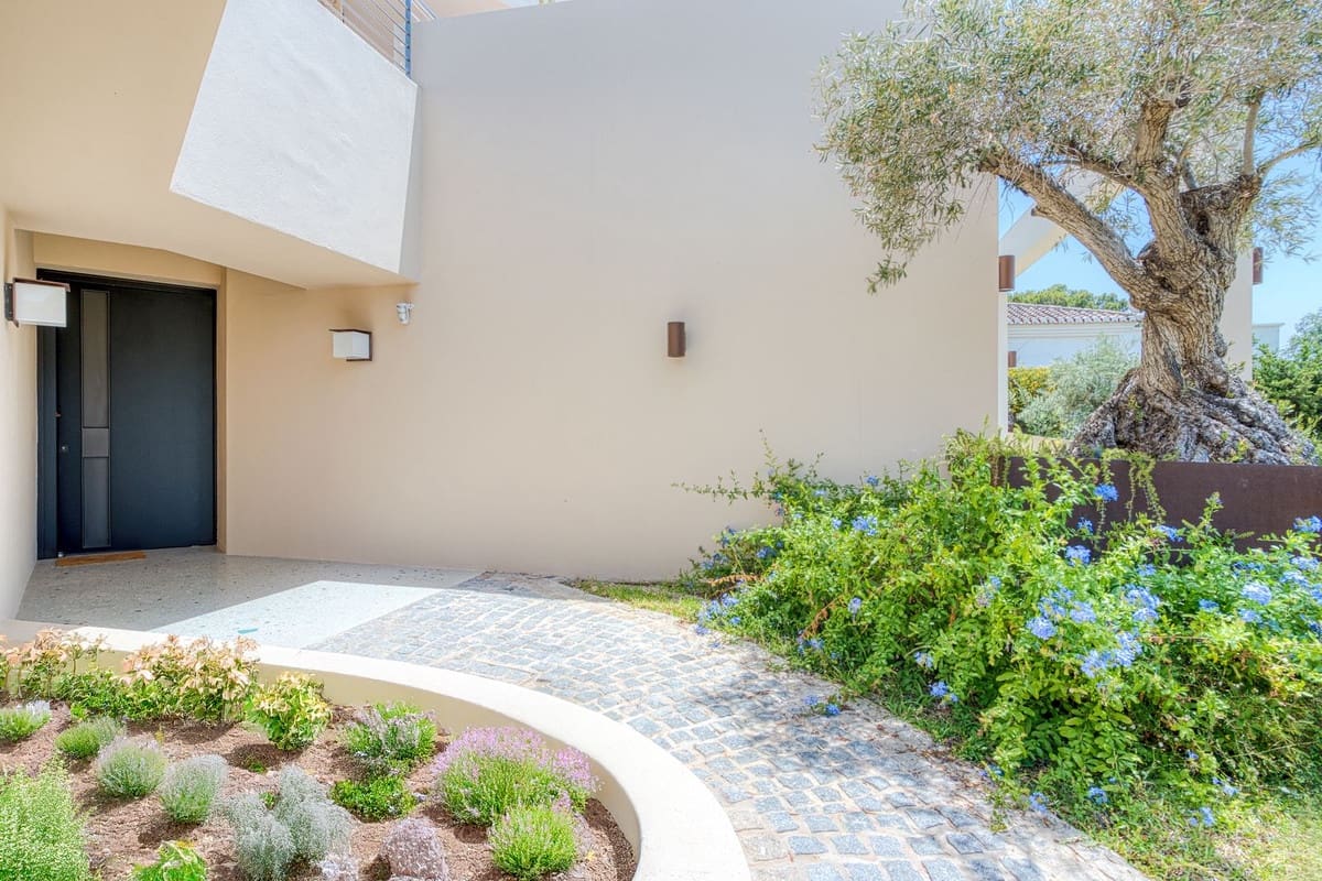 4 sypialnia Willa na sprzedaż w Elviria z basenem garażem - 4 895 000 € (Ref: 9171208)