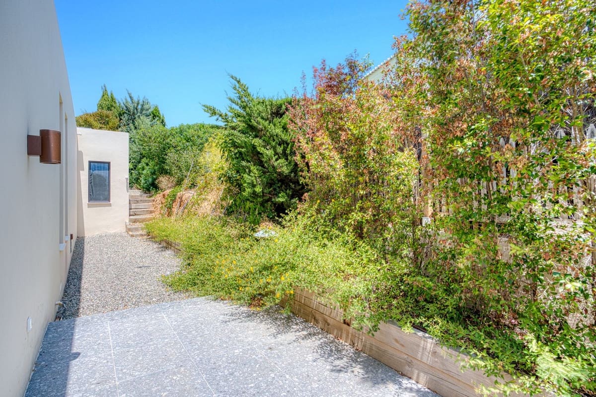 4 sypialnia Willa na sprzedaż w Elviria z basenem garażem - 4 895 000 € (Ref: 9171208)