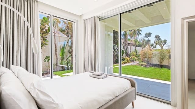 5 sypialnia Willa na sprzedaż w La Cala de Mijas, Mijas z basenem - 7 500 000 € (Ref: 9176309)