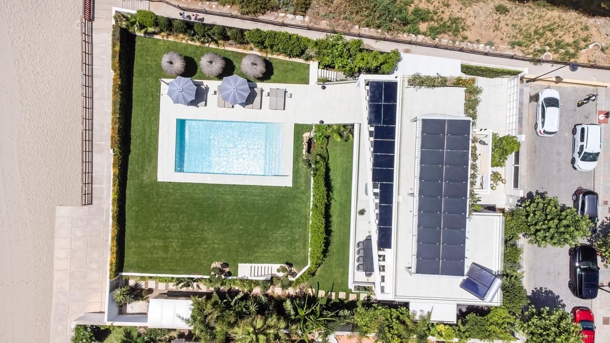 5 sypialnia Willa na sprzedaż w La Cala de Mijas z basenem - 7 500 000 € (Ref: 9176309)