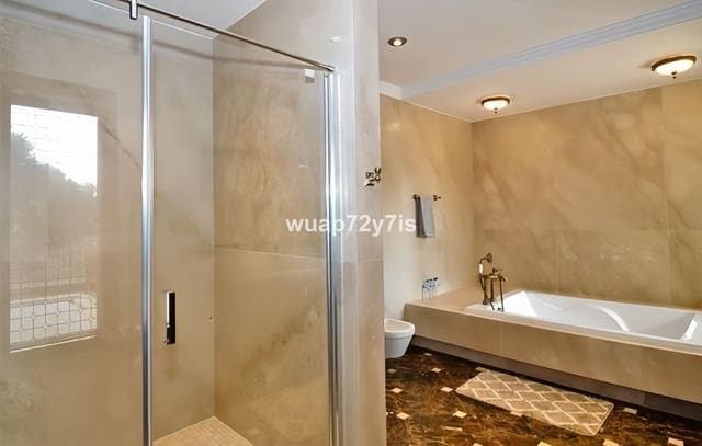 6 soveværelse Villa til salg i Casco Antiguo, Marbella med swimmingpool garage - € 11.500.000 (Ref: 9176310)