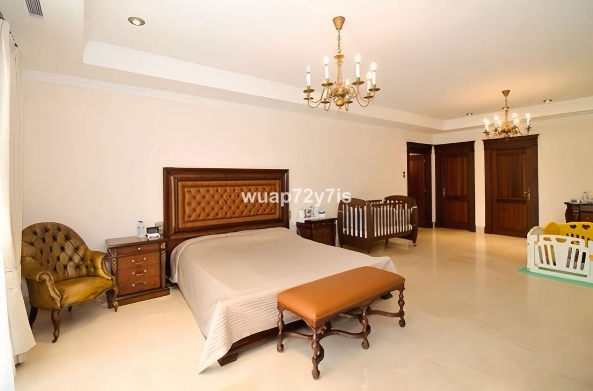 6 makuuhuone Huvila myytävänä paikassa Marbella mukana uima-altaan 
autotalli - 11 500 000 € (Ref: 9176310)