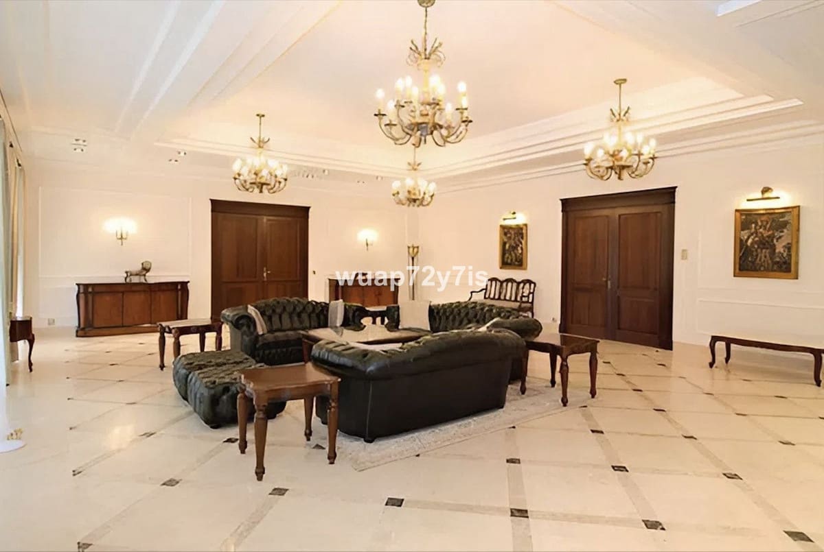 6 makuuhuone Huvila myytävänä paikassa Marbella mukana uima-altaan 
autotalli - 11 500 000 € (Ref: 9176310)