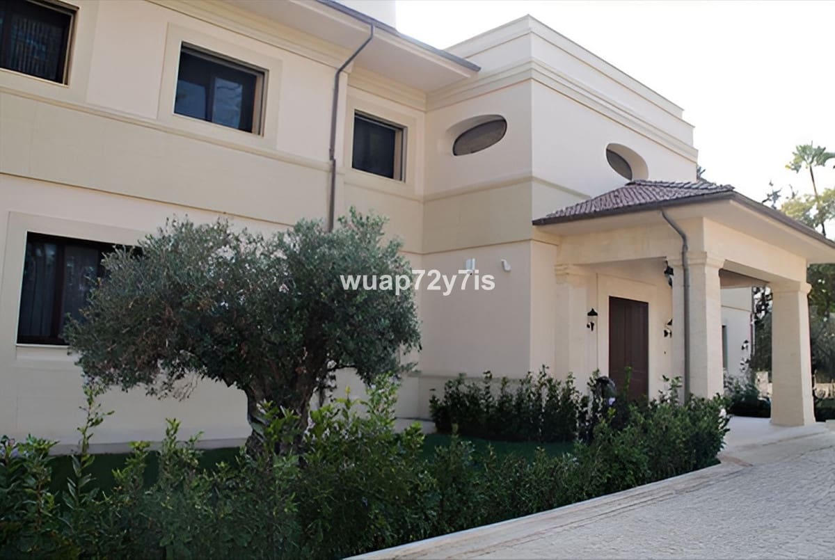 6 makuuhuone Huvila myytävänä paikassa Marbella mukana uima-altaan 
autotalli - 11 500 000 € (Ref: 9176310)