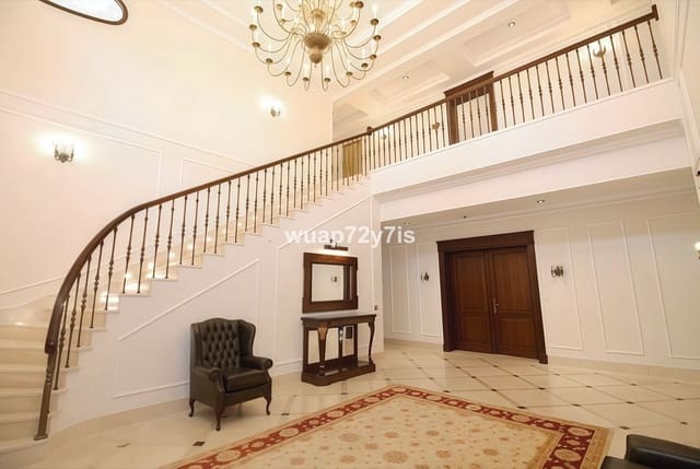 6 soveværelse Villa til salg i Casco Antiguo, Marbella med swimmingpool garage - € 11.500.000 (Ref: 9176310)