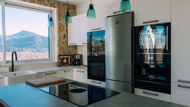 5 sypialnia Finka/Dom wiejski na sprzedaż w Ardales z basenem - 6 000 000 € (Ref: 9177688)