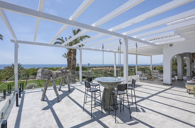 7 bedroom Villa for sale in Elviria, Marbella with pool - € 6,800,000 (Ref: 9177689)