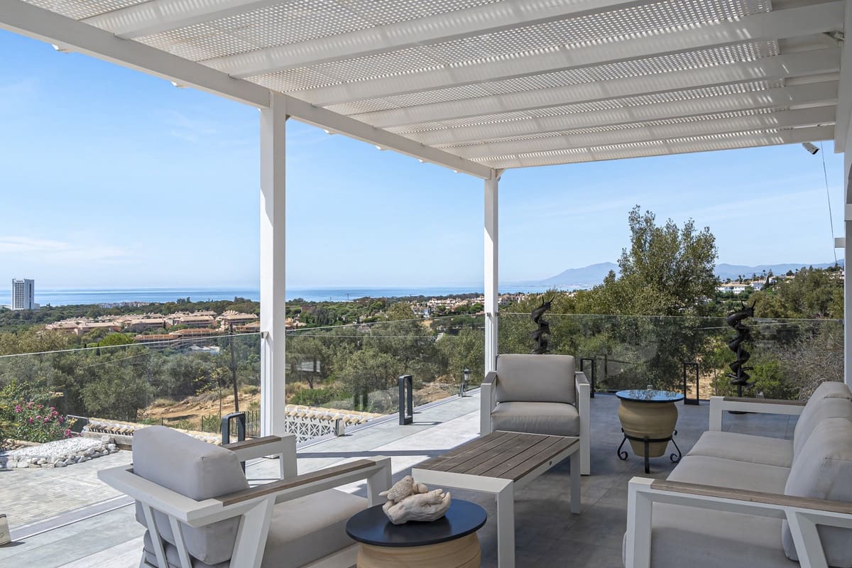 7 bedroom Villa for sale in Elviria with pool - € 6,800,000 (Ref: 9177689)