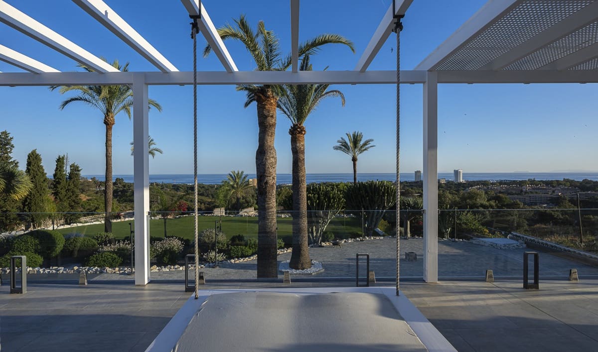 7 bedroom Villa for sale in Elviria with pool - € 6,800,000 (Ref: 9177689)