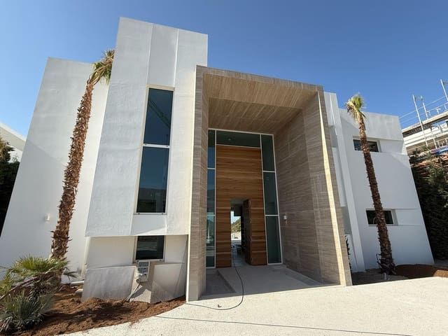 6 soveværelse Villa til salg i Casco Antiguo, Marbella med swimmingpool garage - € 4.400.000 (Ref: 9180846)