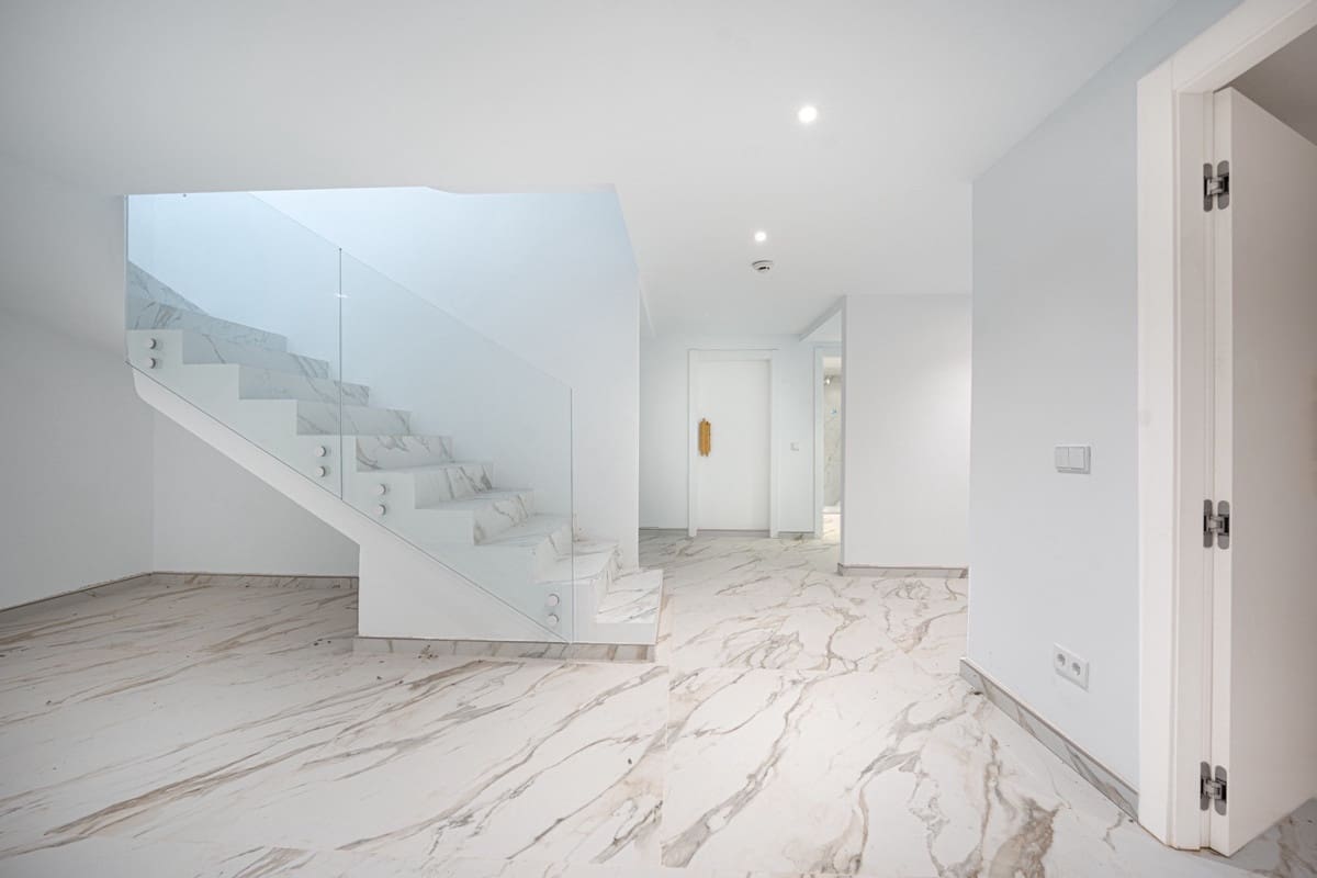 4 soveværelse Villa til salg i Marbella med swimmingpool - € 4.500.000 (Ref: 9180848)