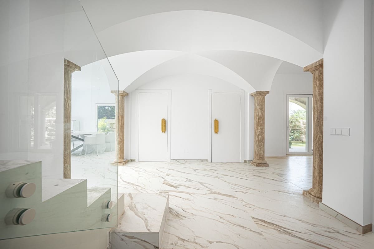 4 soveværelse Villa til salg i Marbella med swimmingpool - € 4.500.000 (Ref: 9180848)