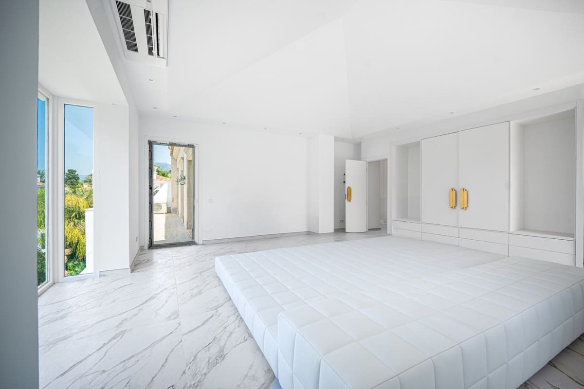 4 soveværelse Villa til salg i Marbella med swimmingpool - € 4.500.000 (Ref: 9180848)