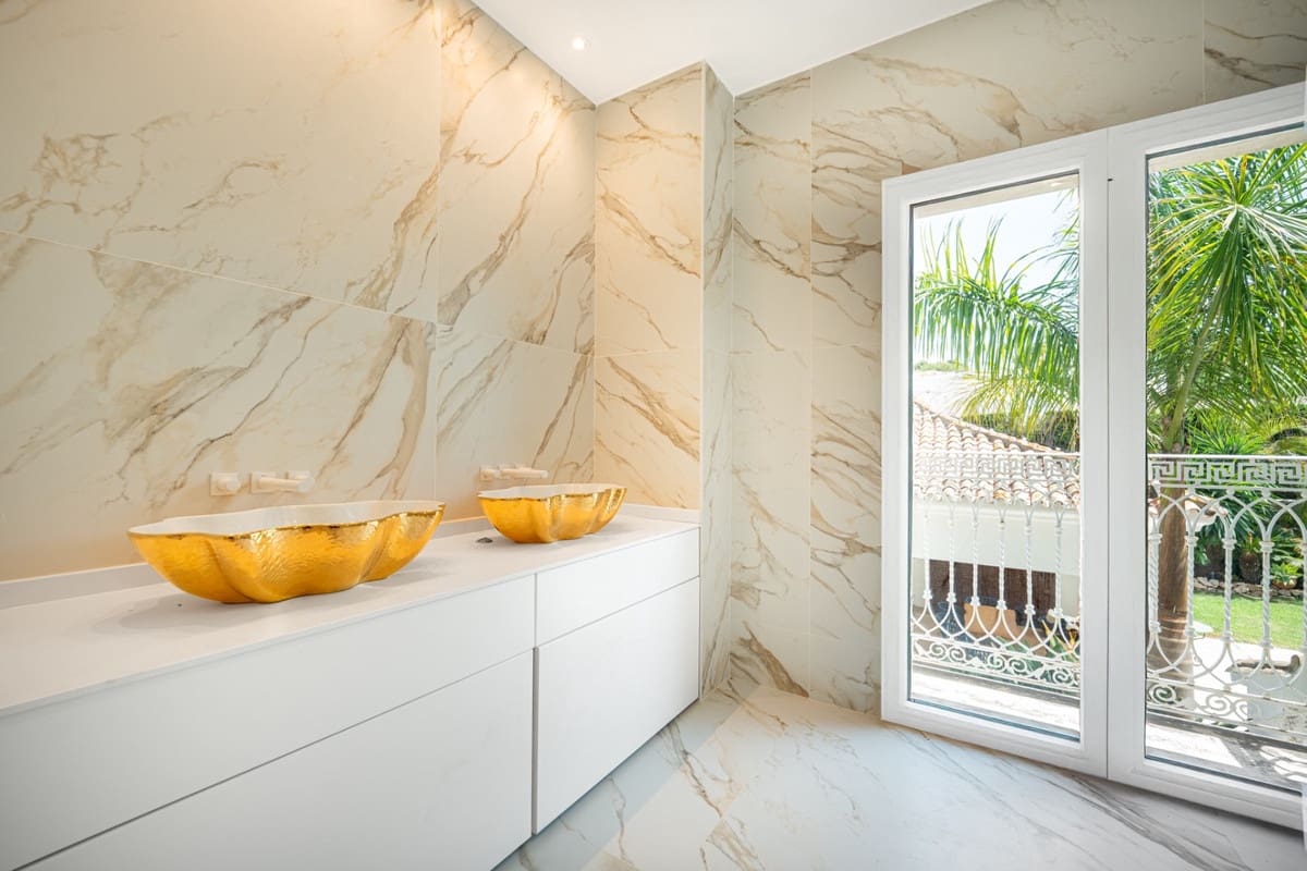 4 soveværelse Villa til salg i Marbella med swimmingpool - € 4.500.000 (Ref: 9180848)