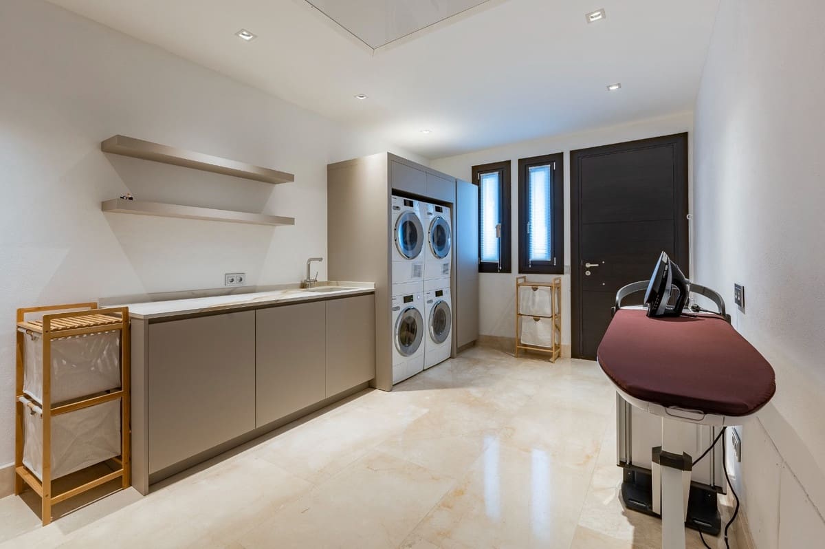 6 soveværelse Villa til salg i Benahavis med swimmingpool - € 12.000.000 (Ref: 9183392)