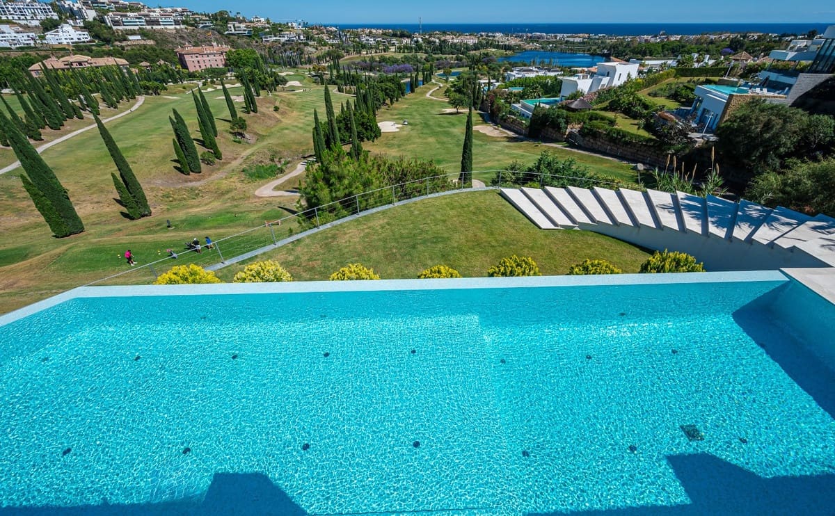 6 soveværelse Villa til salg i Benahavis med swimmingpool - € 12.000.000 (Ref: 9183392)