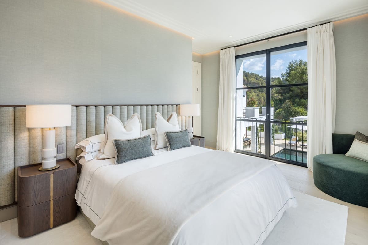 6 soverom Villa til salgs i Golden Mile med svømmebasseng - € 10 750 000 (Ref: 9183393)